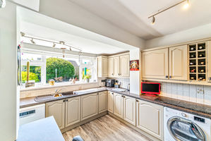 Photo 16- click for photo gallery